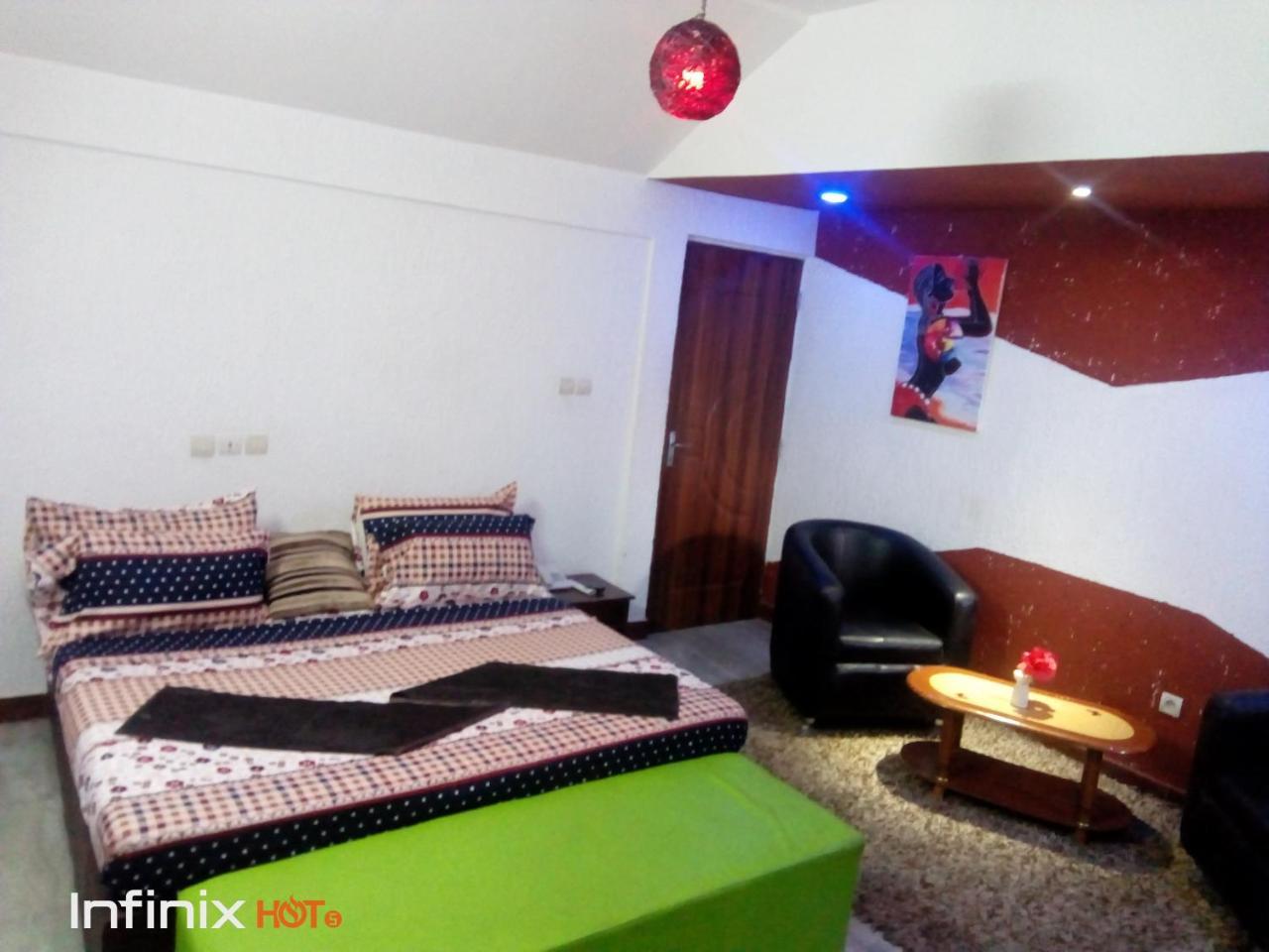 Senateur Hotel Agontinkon Котону Екстер'єр фото