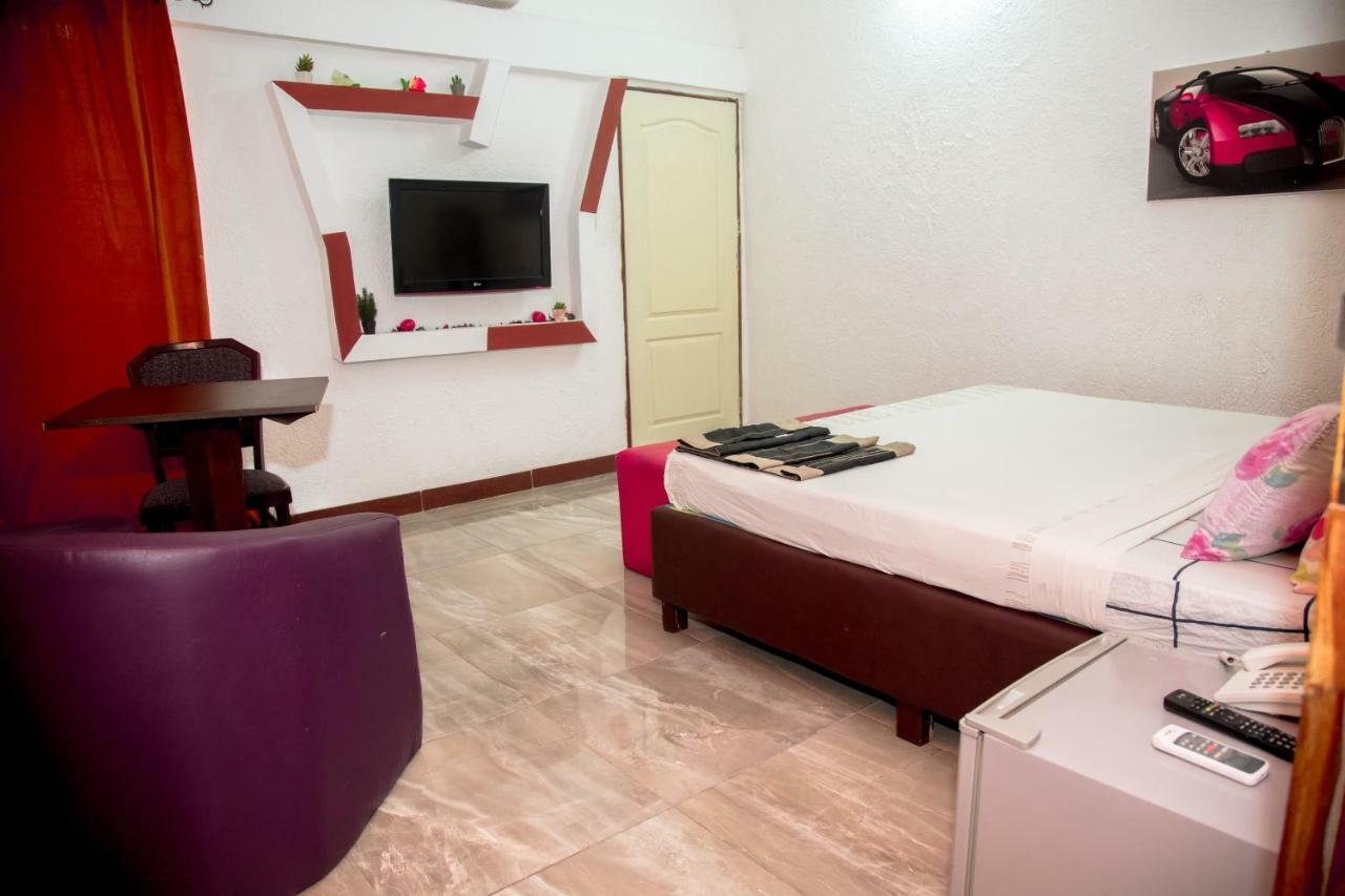 Senateur Hotel Agontinkon Котону Екстер'єр фото