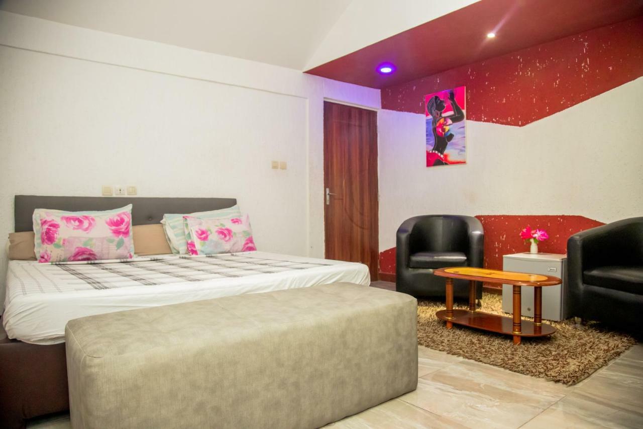 Senateur Hotel Agontinkon Котону Екстер'єр фото